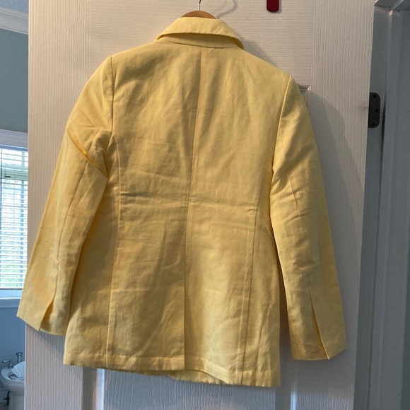 Banana Republic Blazer - Size 0 petite - Picture 2 of 6
